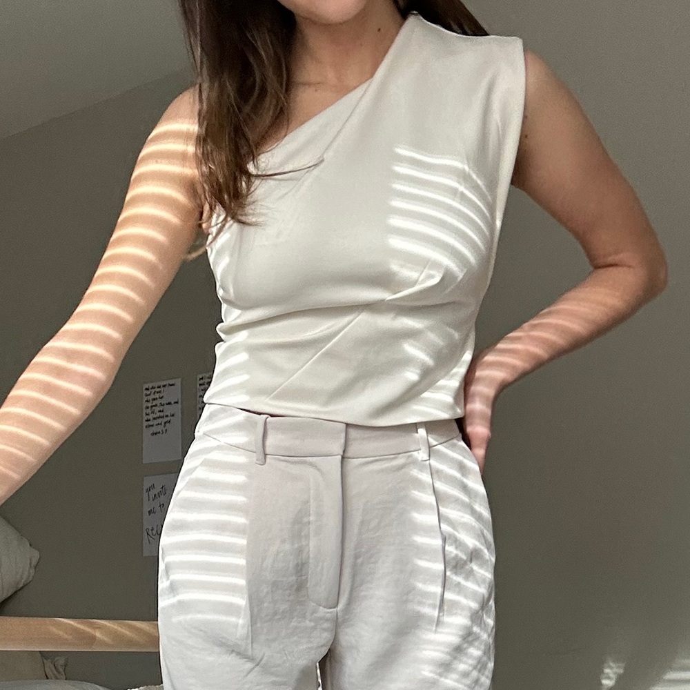 Express White Ivory One Shoulder Tank Top